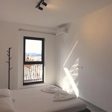 Apartment Chic Garden Ap 2 Tirana
